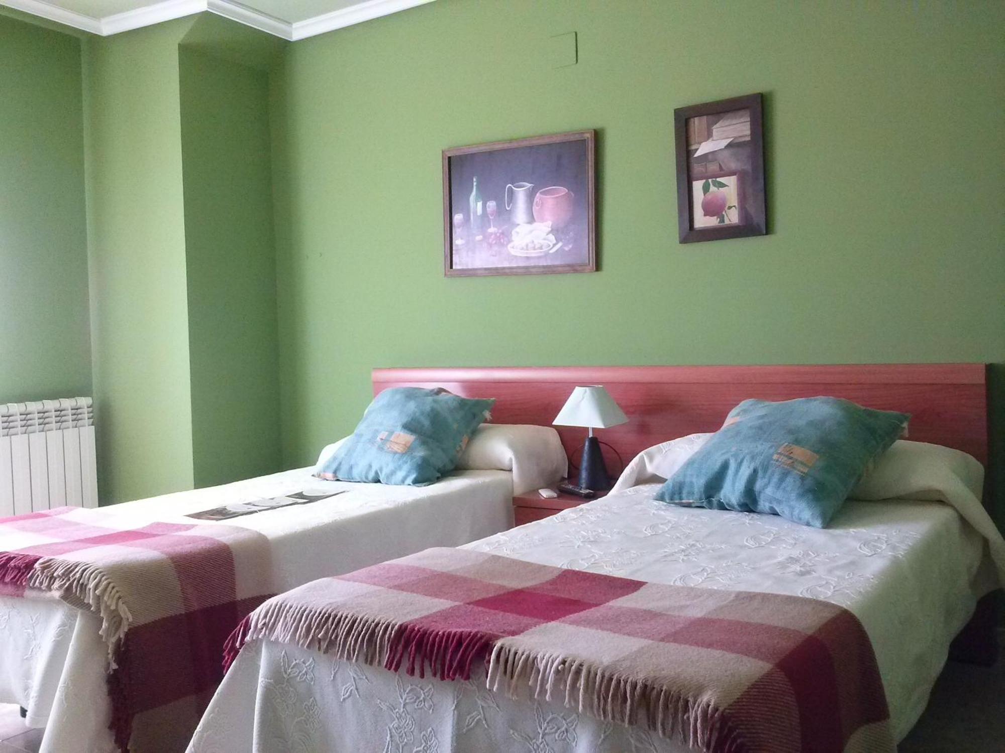Hostal Ciudad De Najera Luaran gambar